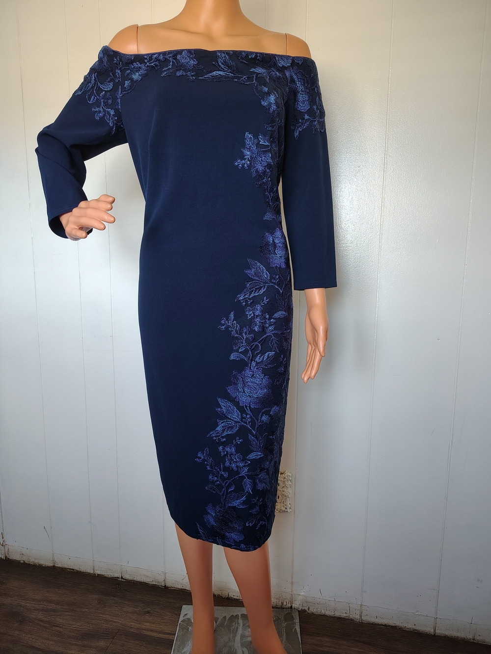 Tadashi Shoji Kline Embroidered Off-The-Shoulder Navy Crepe Dress Size L